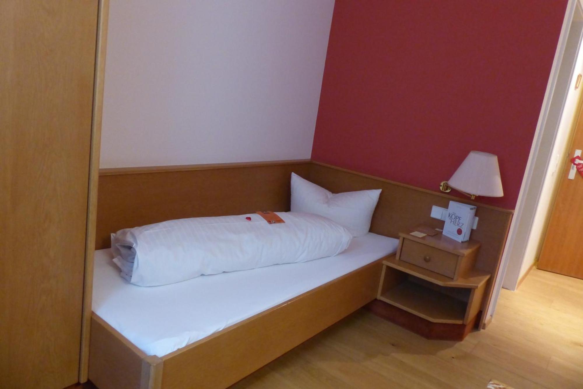 Hotel Herrmann Münsingen Kültér fotó